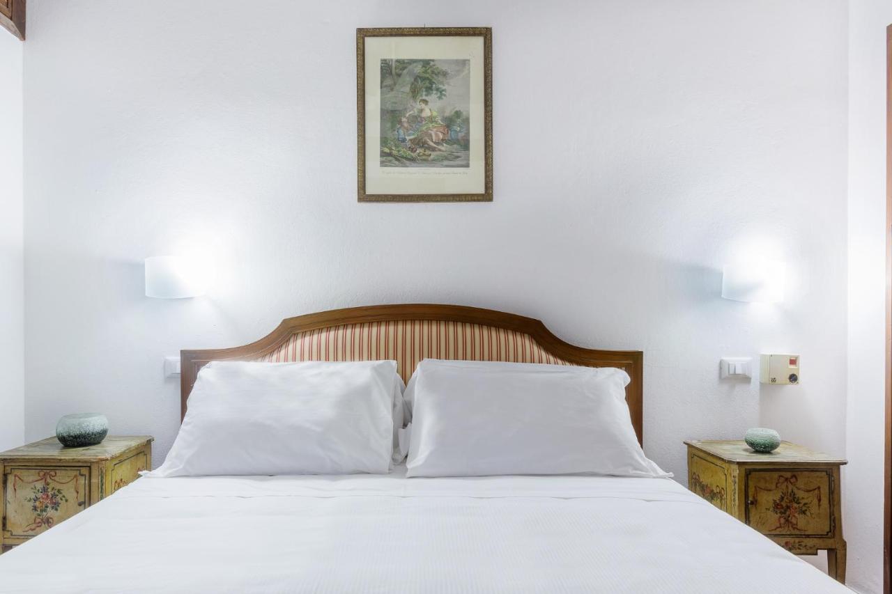 Center Ztl Lovely Apartment แฟร์รารา ภายนอก รูปภาพ